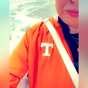 UT Vols windbreaker jacket
